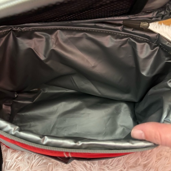 Coleman Philadelphia Phillies Can Halftime Cooler Red MLB Baseball - Picture 4 of 8